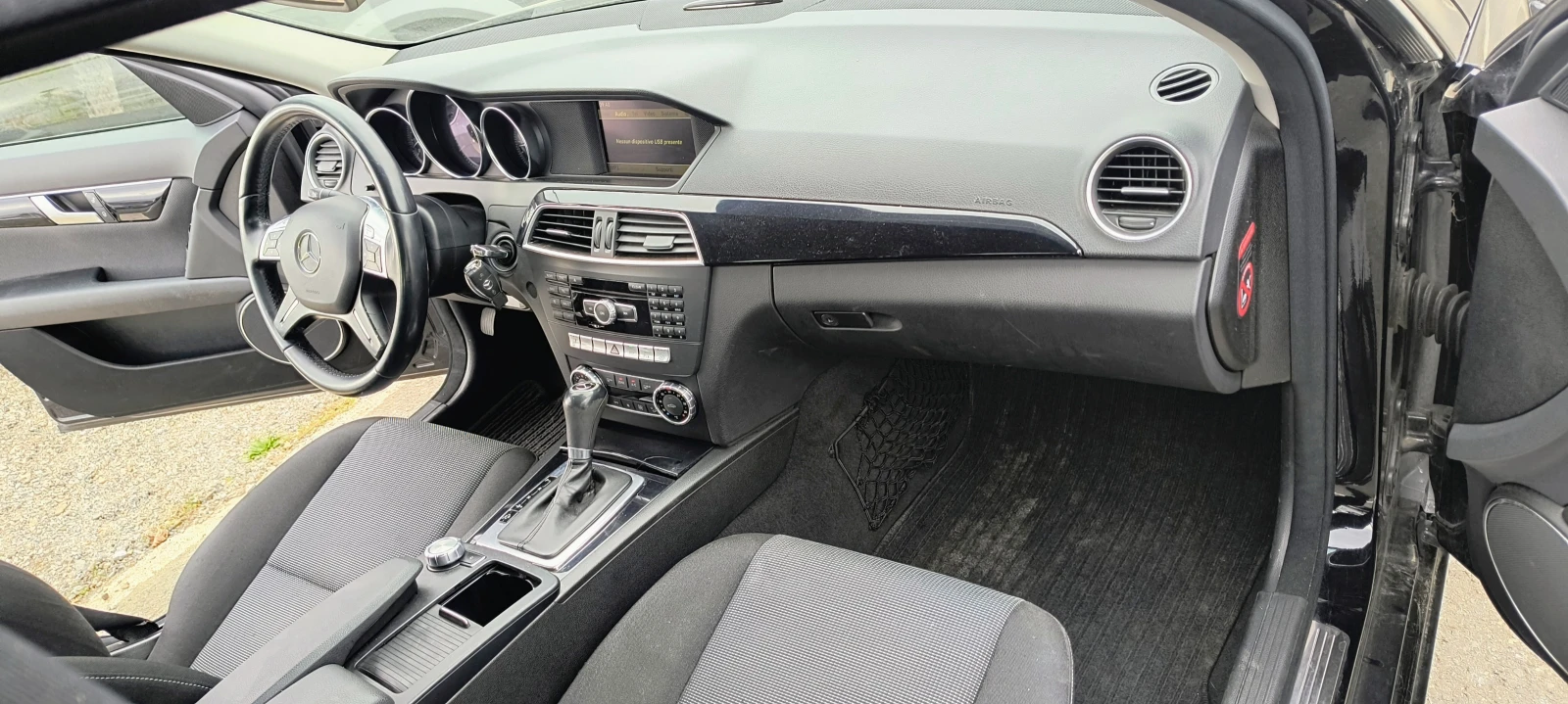 Mercedes-Benz C 220 CDI, снимка 10 - Автомобили и джипове - 53908566