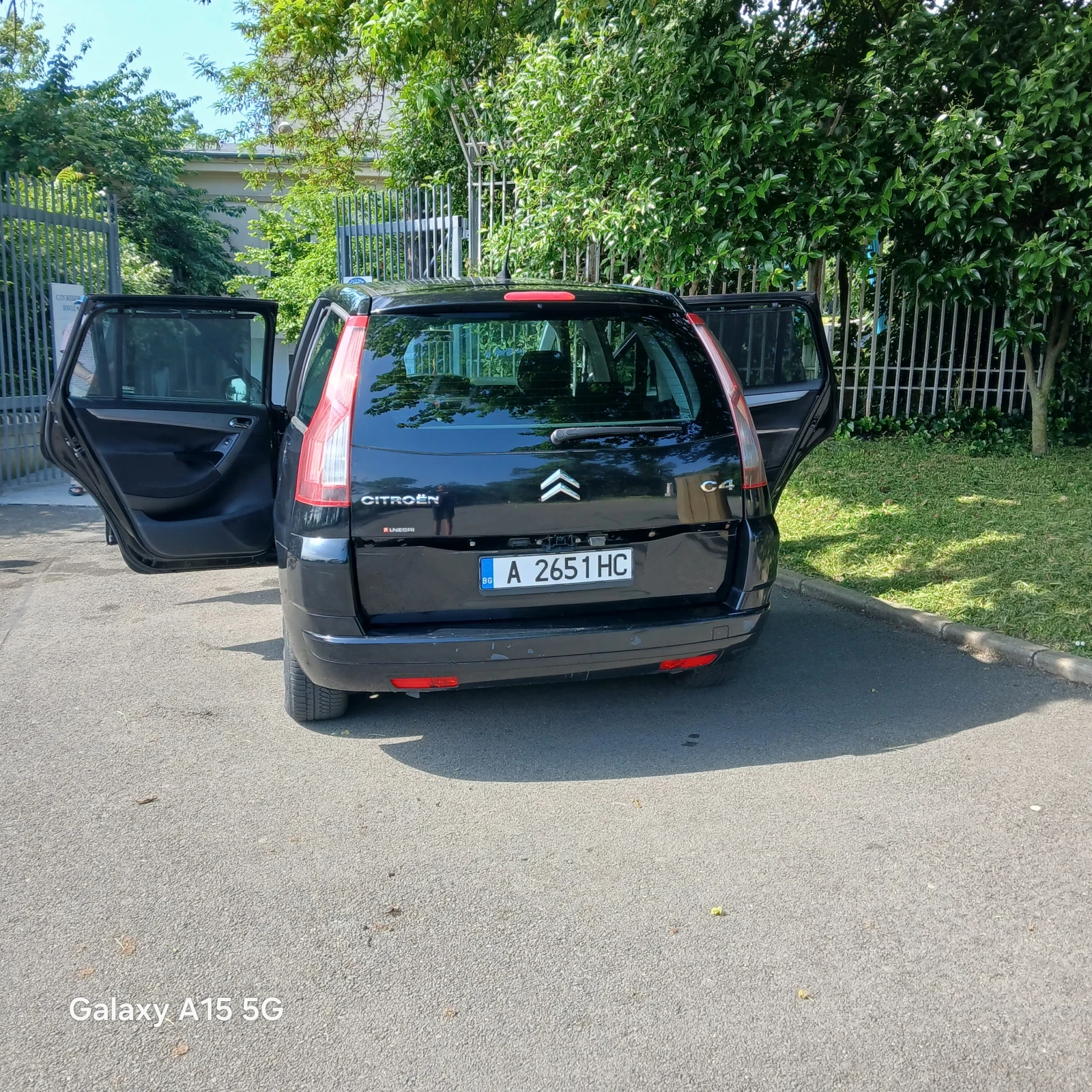 Citroen C4 Picasso, снимка 5 - Автомобили и джипове - 54887078