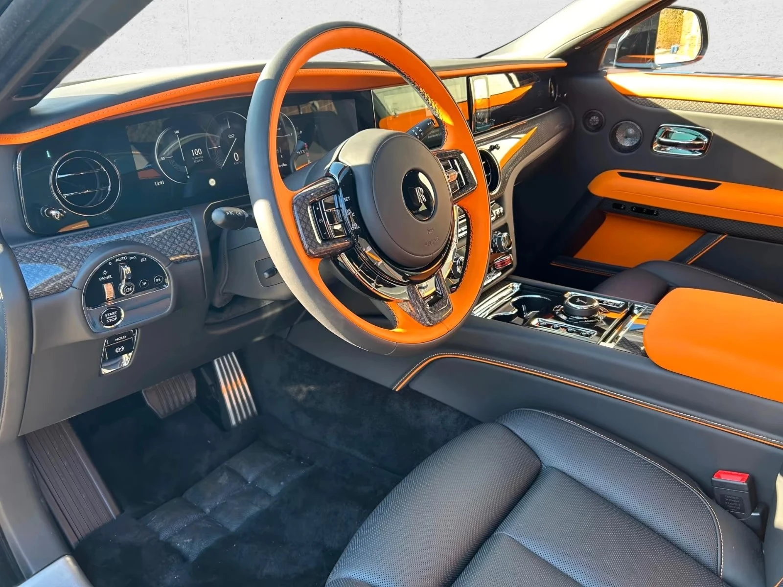 Rolls-Royce Ghost Black Badge Bespoke Shooting Star, снимка 5 - Автомобили и джипове - 54998188