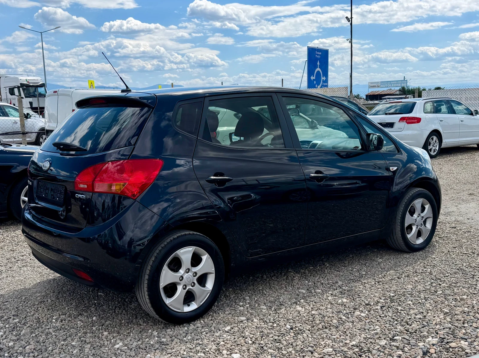 Kia Venga 1.4CRDI 90kc 6 скорости, снимка 4 - Автомобили и джипове - 55286375