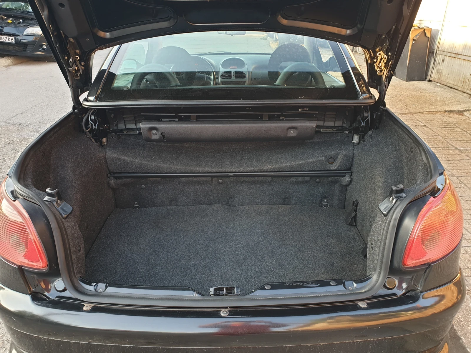 Peugeot 206 CC 1.6 i | Mobile.bg � ����������� 10