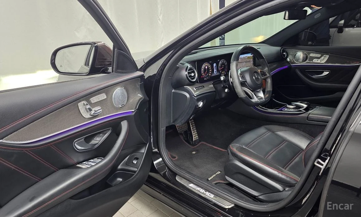 Mercedes-Benz E 43 AMG, снимка 10 - Автомобили и джипове - 55468388