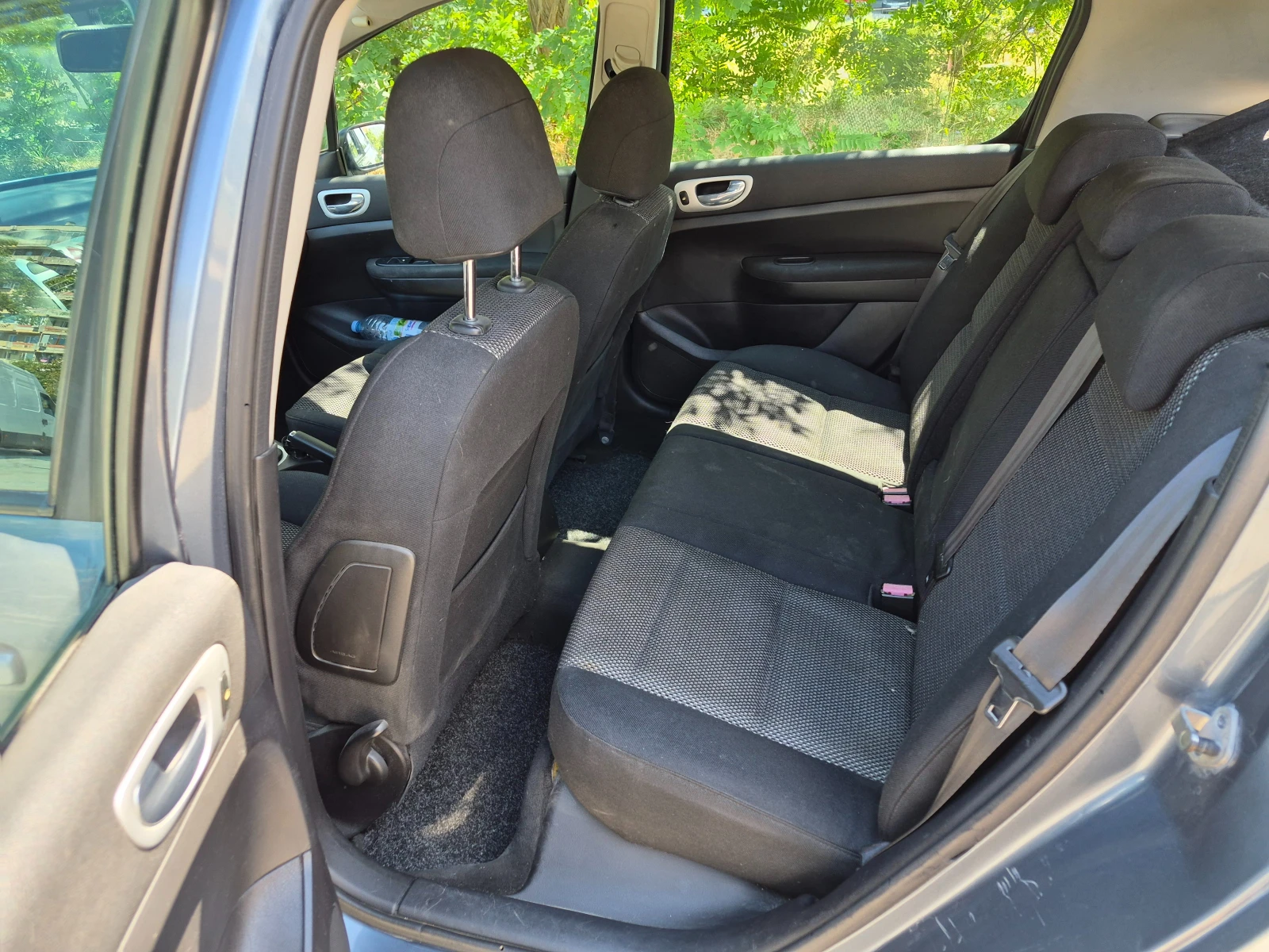 Peugeot 307 1.6 HDI, снимка 7 - Автомобили и джипове - 55681700
