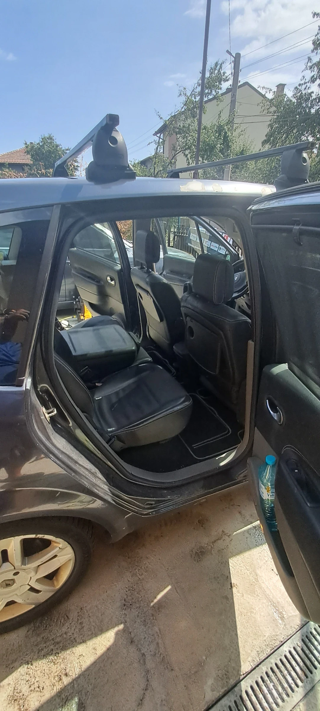 Renault Scenic, снимка 14 - Автомобили и джипове - 55776163