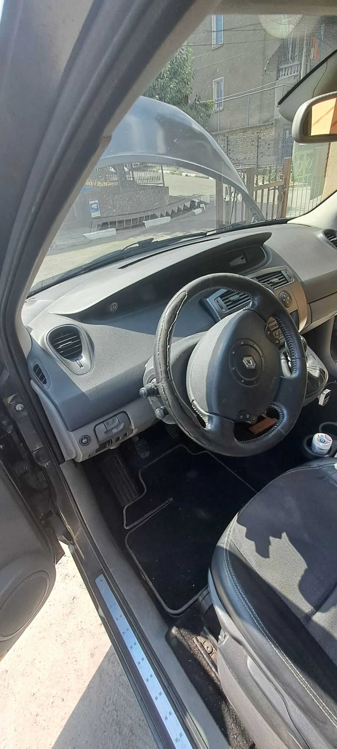 Renault Scenic, снимка 5 - Автомобили и джипове - 55776163
