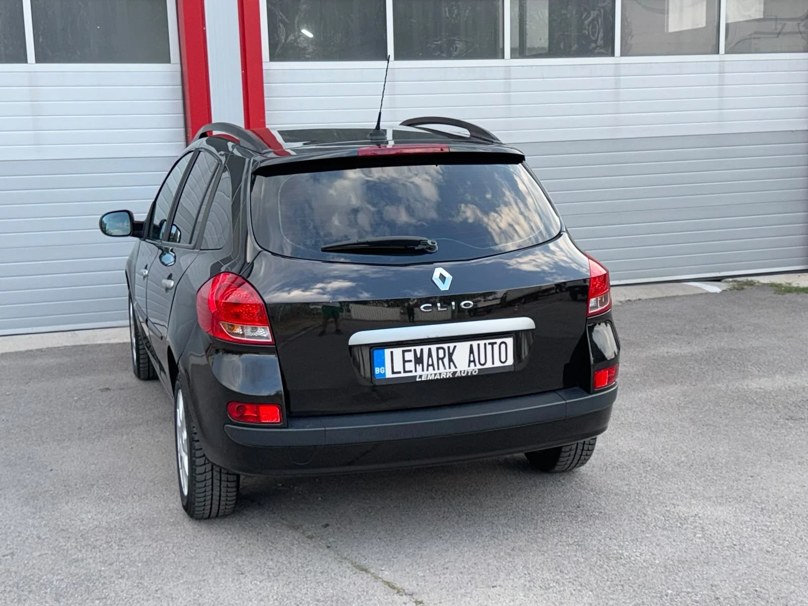Renault Clio 1.2I TOMMPTON NAVI START STOP 80 000KM!!! ЛИЗИНГ!!, снимка 9 - Автомобили и джипове - 56023171