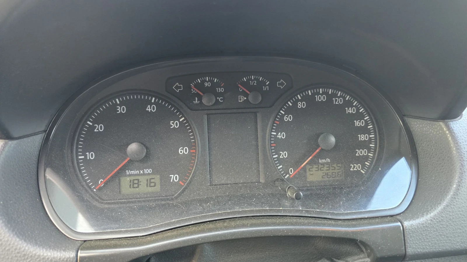 VW Polo, снимка 12 - Автомобили и джипове - 56226493