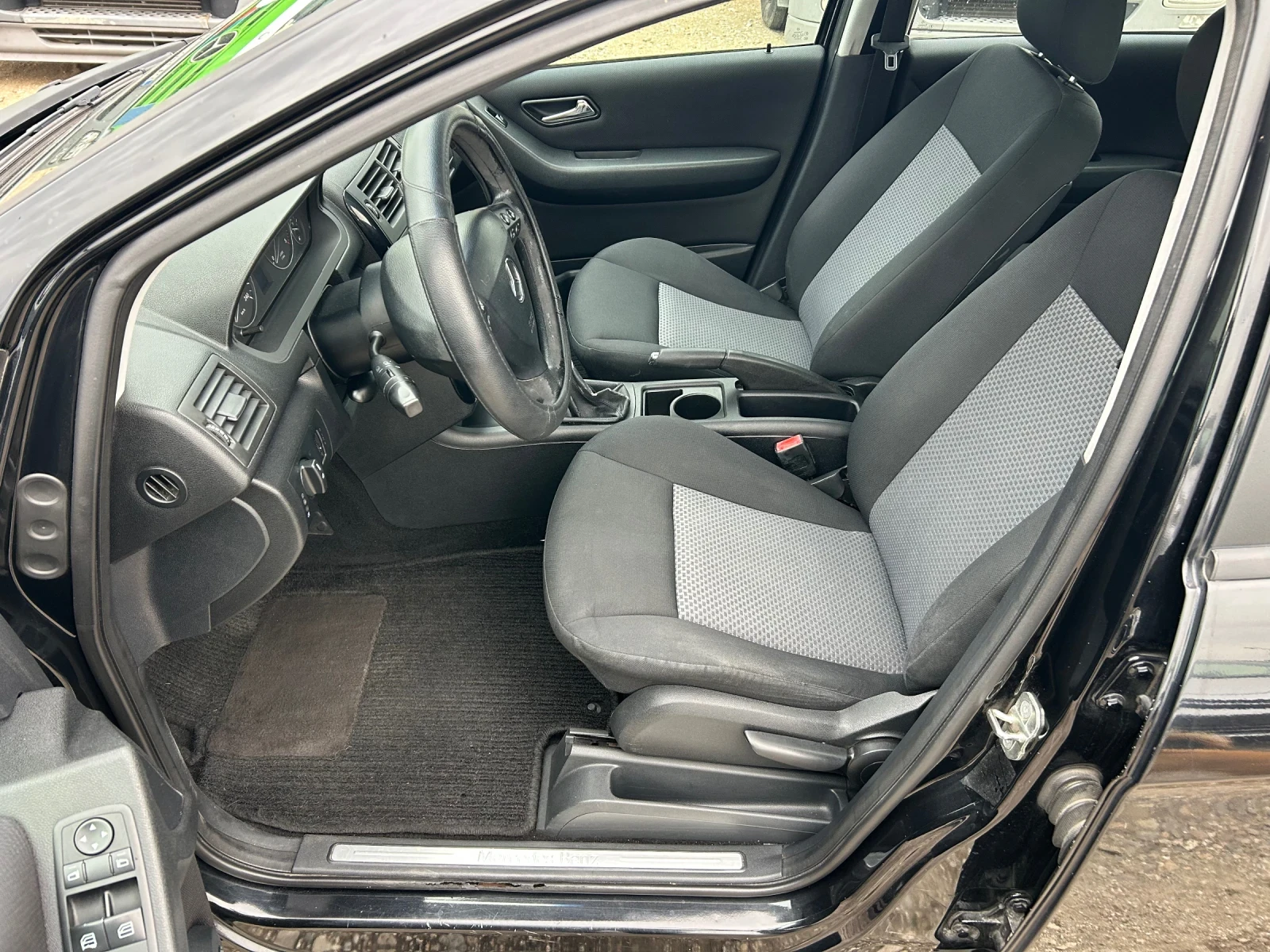 Mercedes-Benz A 160 2.0D-82�.�. | Mobile.bg � ����������� 12