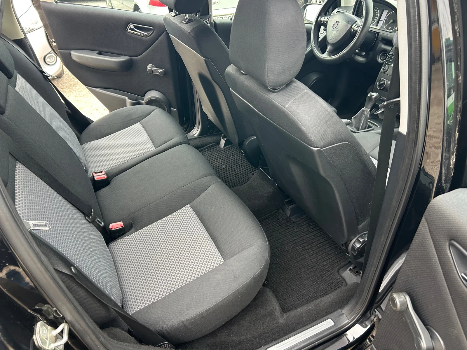 Mercedes-Benz A 160 2.0D-82�.�. | Mobile.bg � ����������� 16