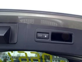 Lexus NX 300h Executive E-Four, снимка 10