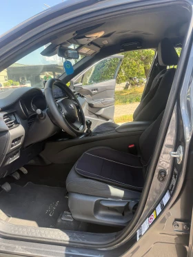 Toyota C-HR, снимка 11