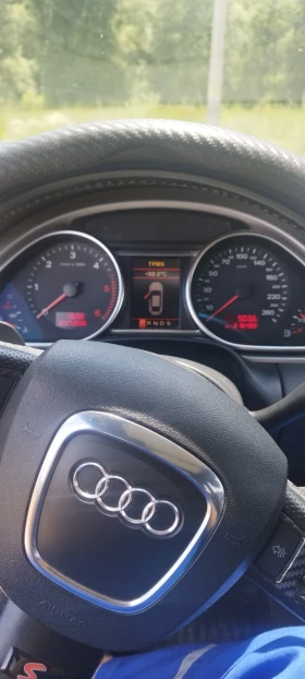 Audi Q7, снимка 11