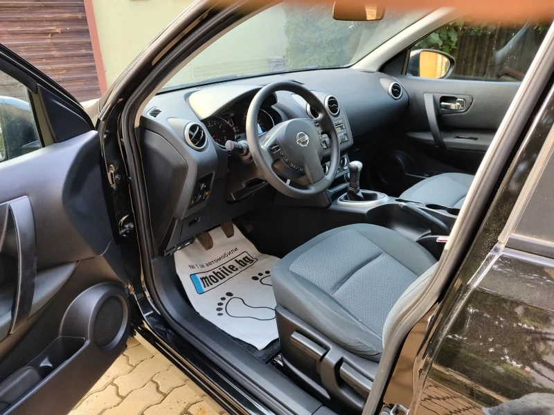 Nissan Qashqai 1.6-АГУ, снимка 7 - Автомобили и джипове - 46674488