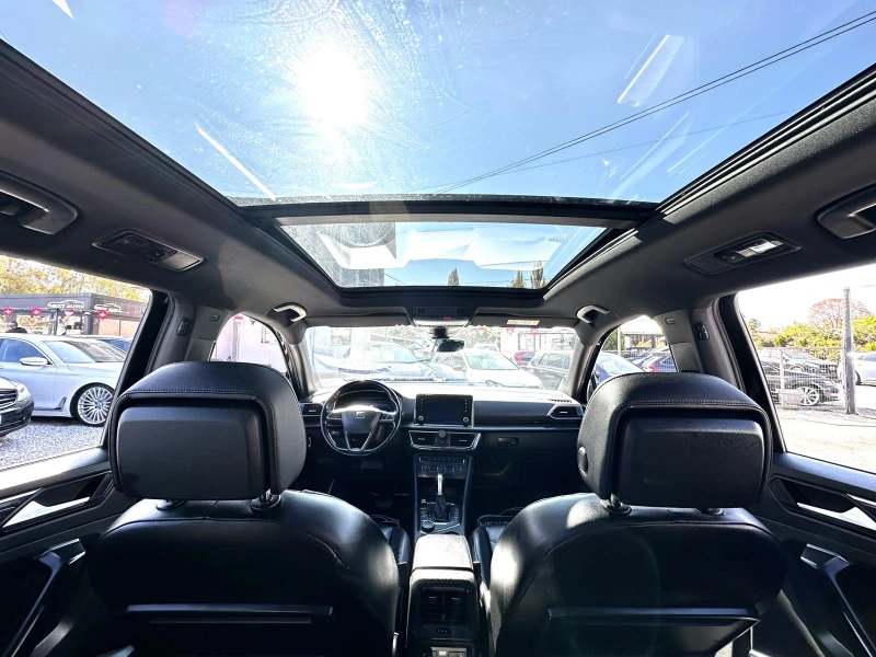 Seat Tarraco 2.0TDI 190HP 6+ 1 4x4 PANO DISTRONIC BLIND SPOT, снимка 9 - Автомобили и джипове - 53161069
