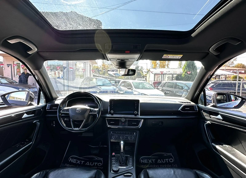 Seat Tarraco 2.0TDI 190HP 6+ 1 4x4 PANO DISTRONIC BLIND SPOT, снимка 10 - Автомобили и джипове - 53161069