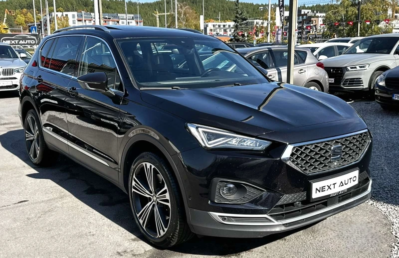 Seat Tarraco 2.0TDI 190HP 6+ 1 4x4 PANO DISTRONIC BLIND SPOT, снимка 3 - Автомобили и джипове - 53161069