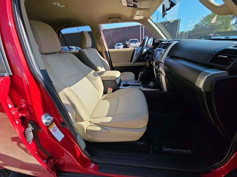 Toyota 4runner SR5, снимка 6 - Автомобили и джипове - 53190977