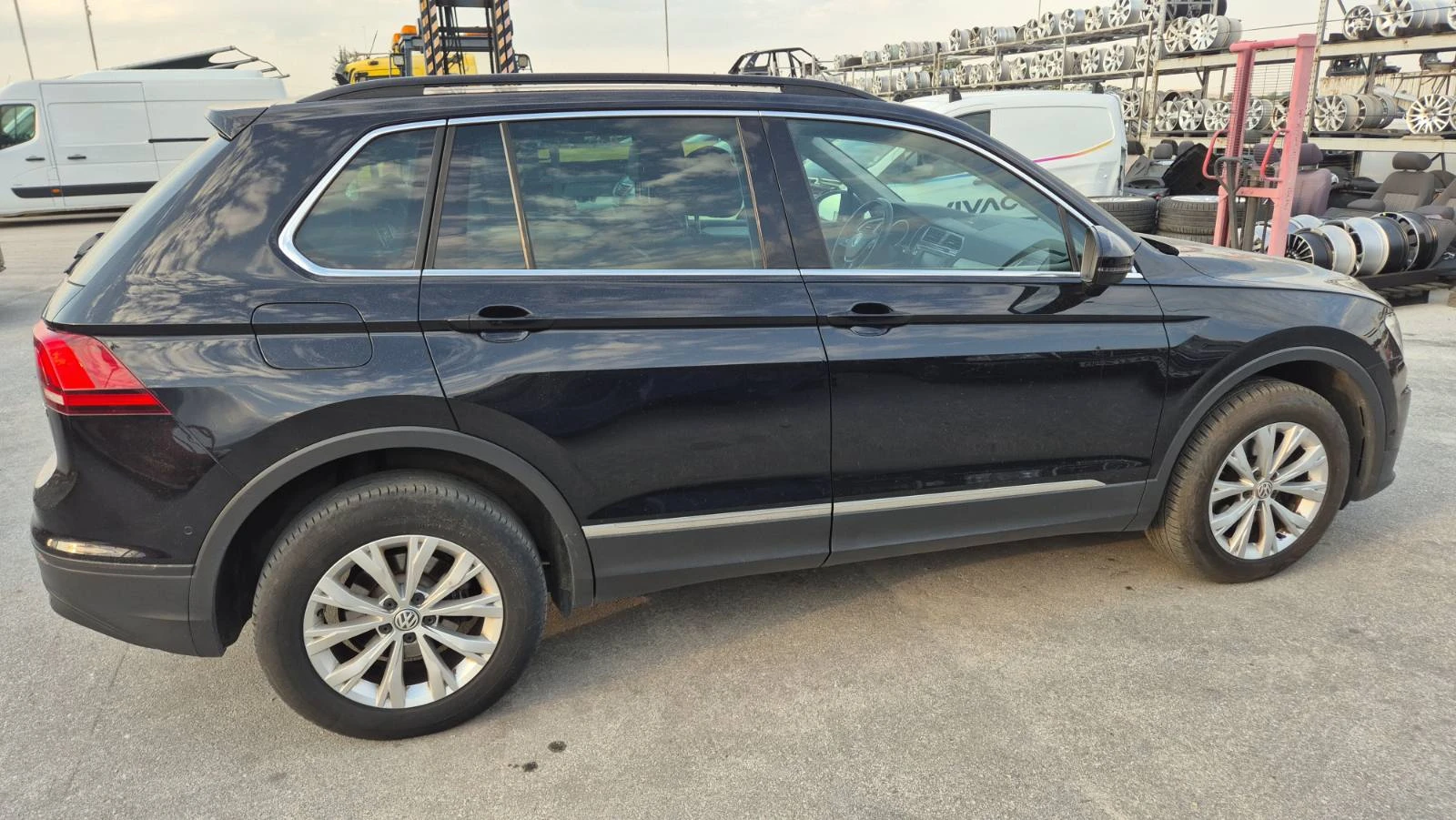 VW Tiguan 1.4 TSI-BlueMotion  - изображение 7