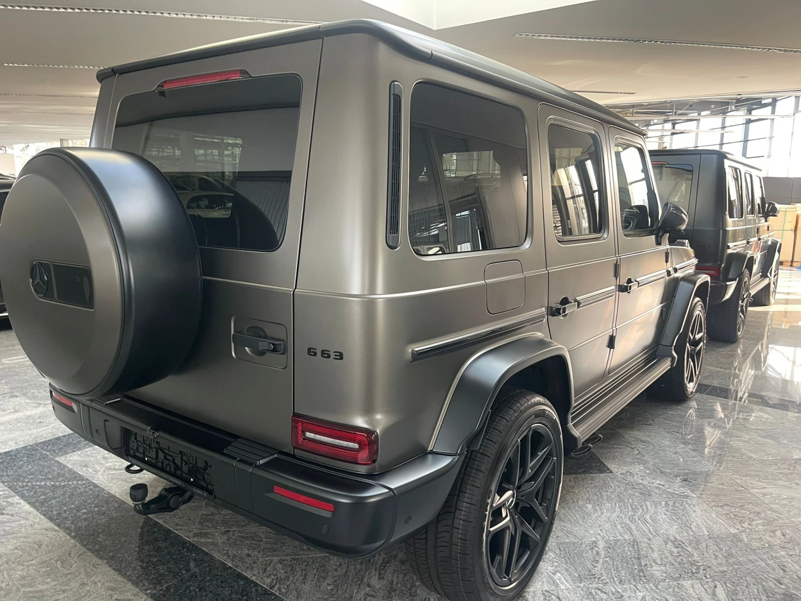 Mercedes-Benz G 63 AMG  - изображение 3