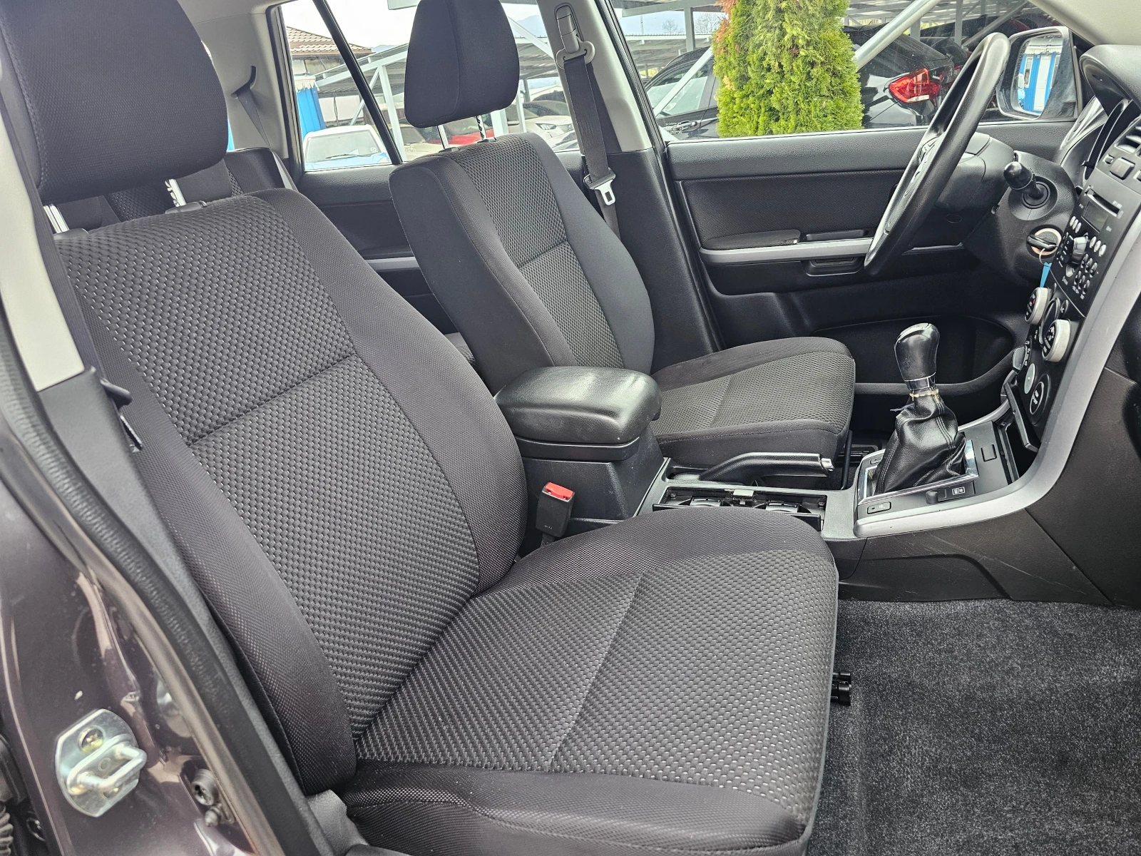 Suzuki Grand vitara 1.9DDiS 4x4 ! ! РЕАЛНИ КИЛОМЕТРИ - изображение 10