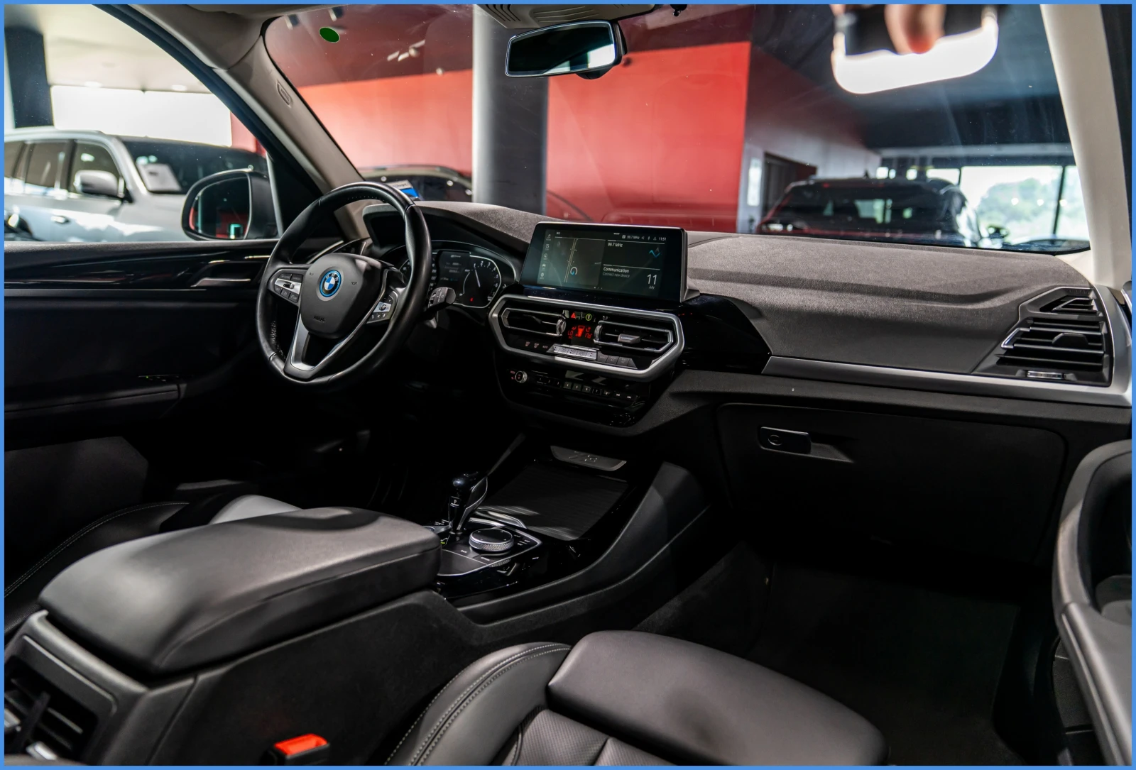 BMW X3 30e* xDrive* PlugIn - изображение 10