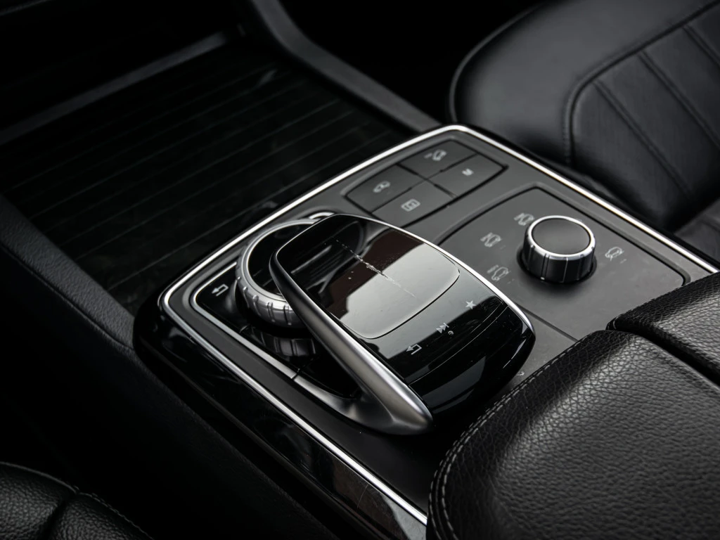 Mercedes-Benz GLE 400 4Matic / AMG / PANO / 360 / Harman-Kardon / FULL | Mobile.bg   15