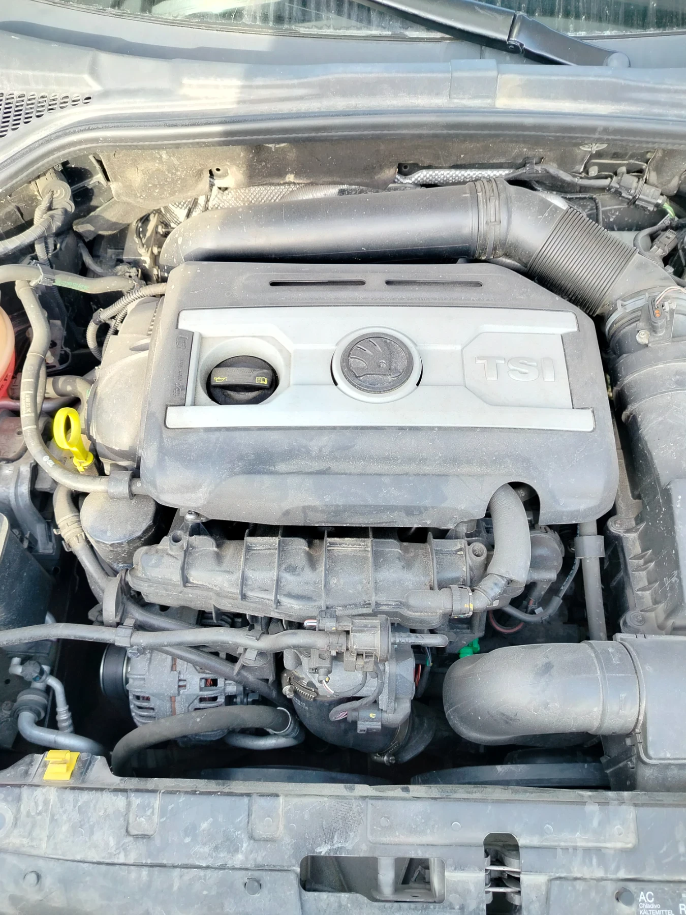 Skoda Yeti, снимка 10 - Автомобили и джипове - 54211790