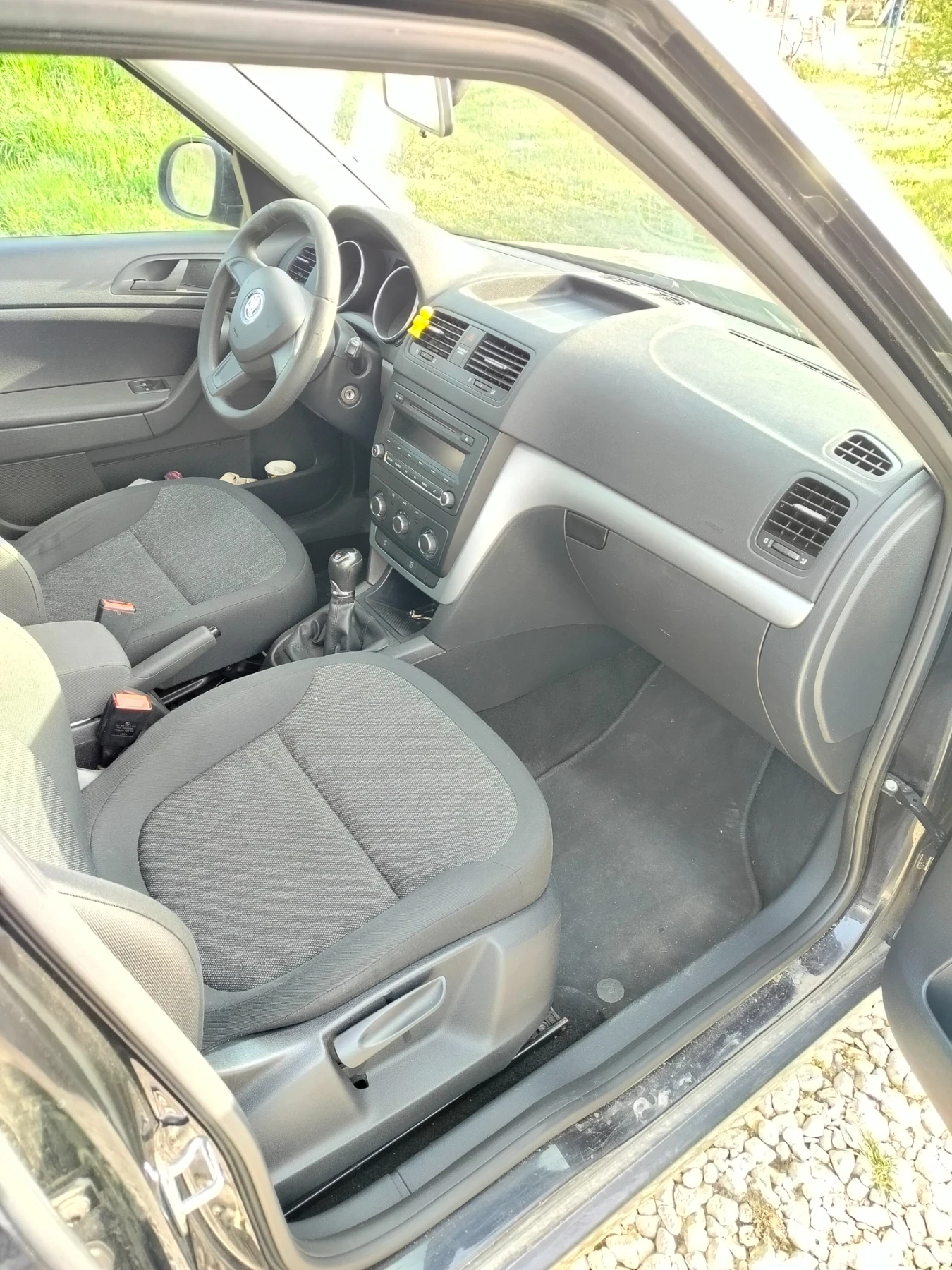 Skoda Yeti, снимка 7 - Автомобили и джипове - 54211790