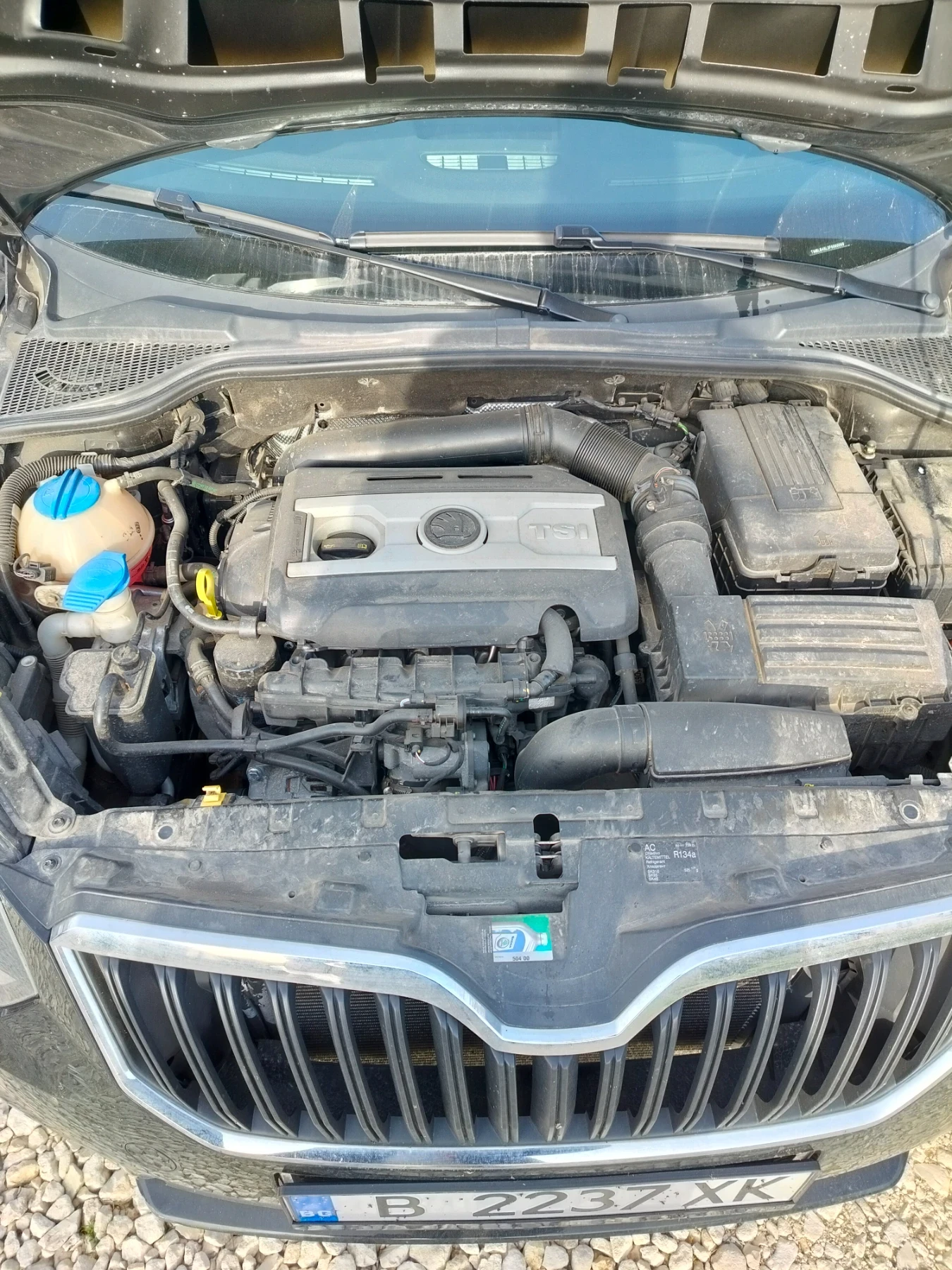 Skoda Yeti, снимка 9 - Автомобили и джипове - 54211790