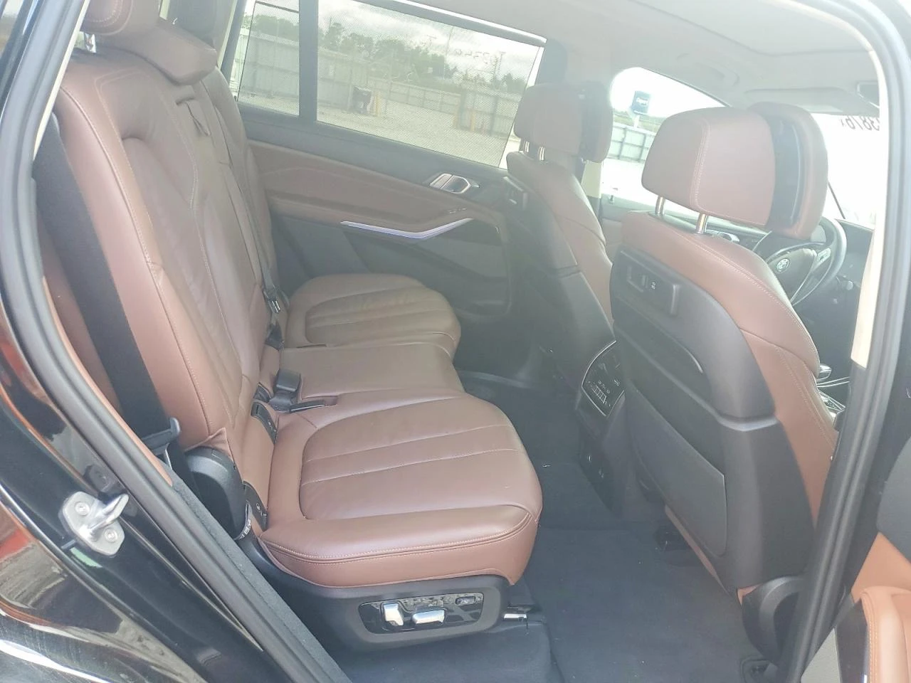 BMW X7 XDRIVE40I, снимка 11 - Автомобили и джипове - 54643451