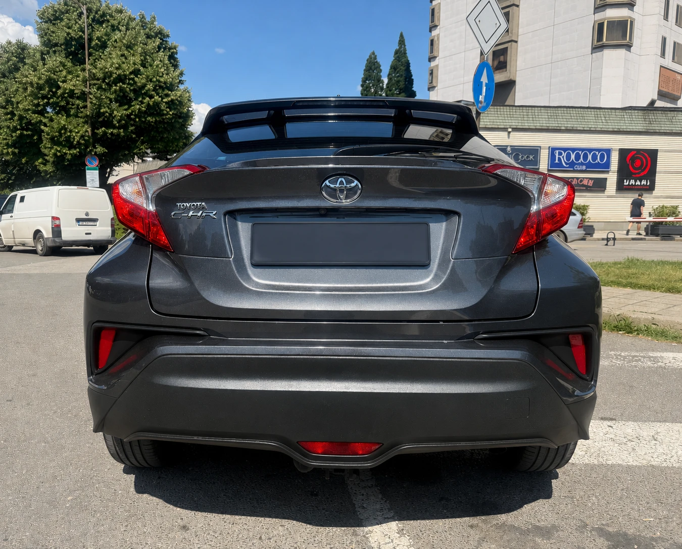 Toyota C-HR, снимка 3 - Автомобили и джипове - 55173845