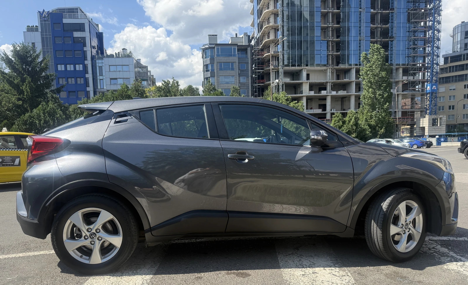 Toyota C-HR, снимка 7 - Автомобили и джипове - 55173845