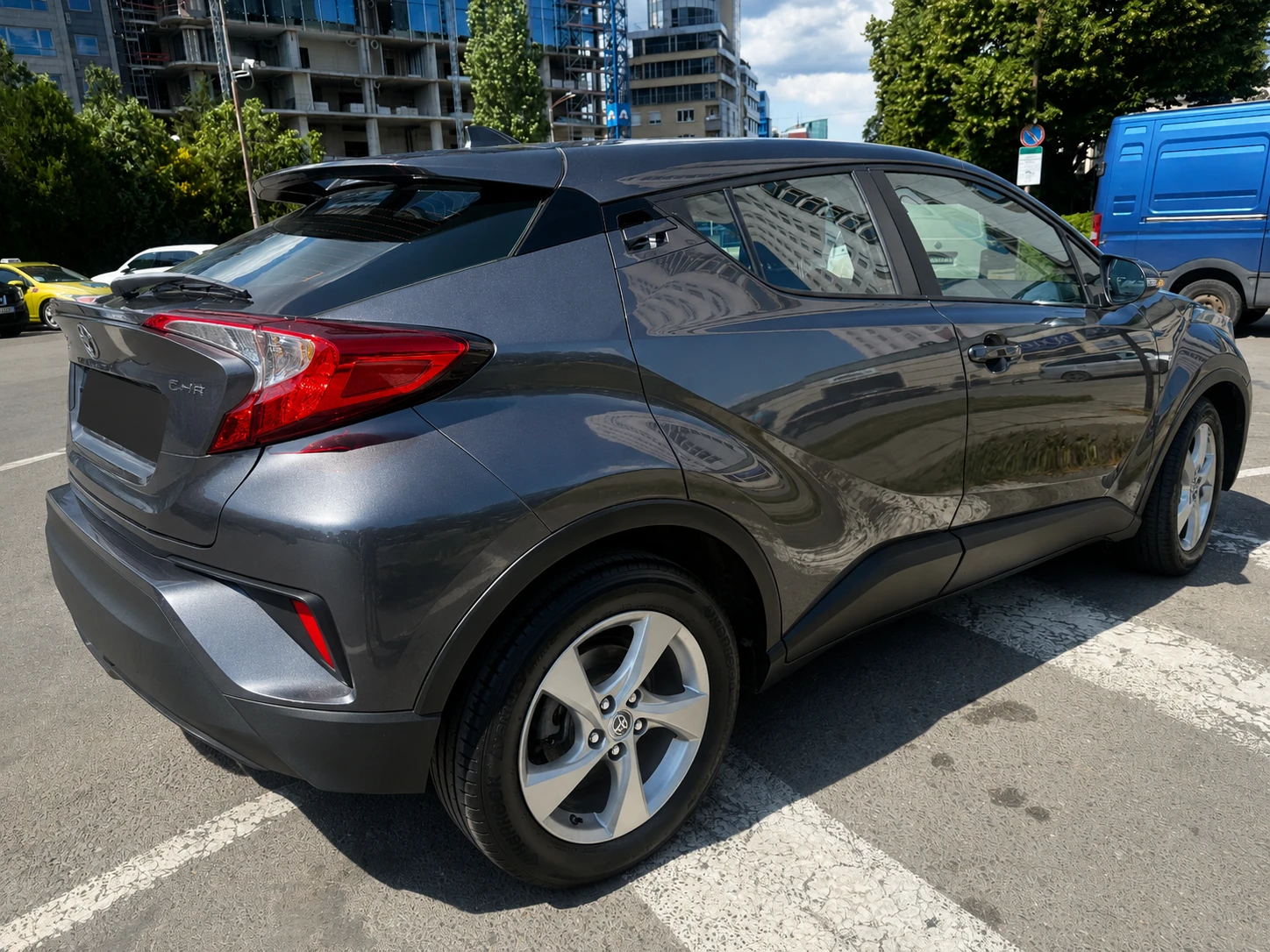 Toyota C-HR, снимка 4 - Автомобили и джипове - 55173845