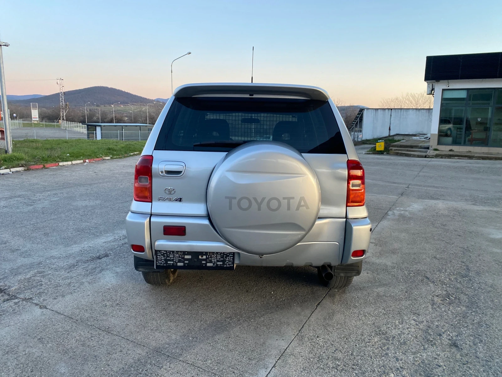 Toyota Rav4 2.0 vvti 4x4 | Mobile.bg � ����������� 8