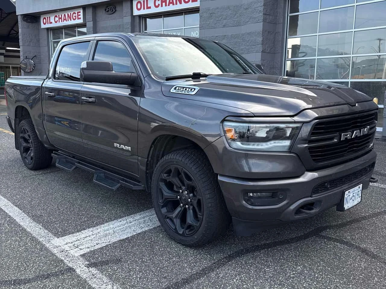 Dodge RAM 1500 * Big Horn * АВТОКРЕДИТ БЕЗ ПЪРВОНАЧАЛНА ВНОСКА* , снимка 16 - Автомобили и джипове - 55310195