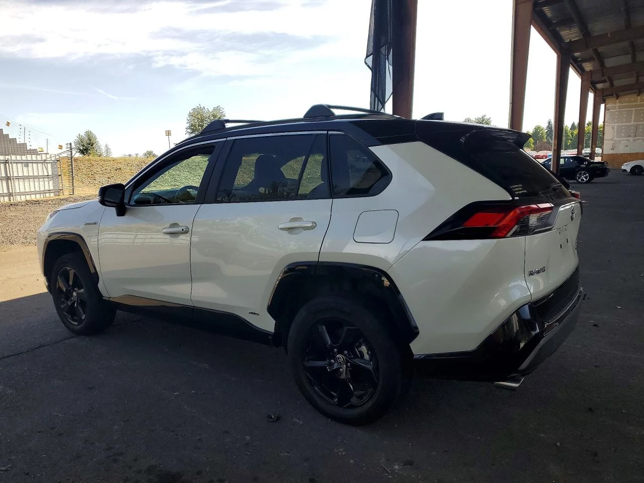Toyota Rav4 2.5l Xse, снимка 2 - Автомобили и джипове - 56664252