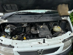 Renault Master, снимка 2