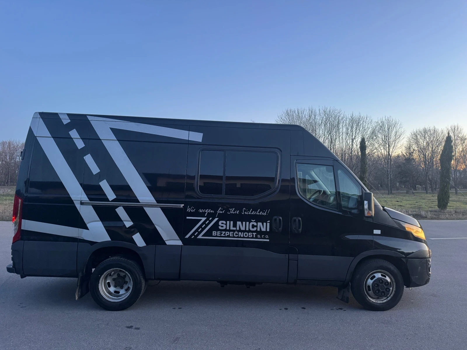 Iveco 35c18 3.0 210k.s 2019, снимка 2 - Бусове и автобуси - 53787006