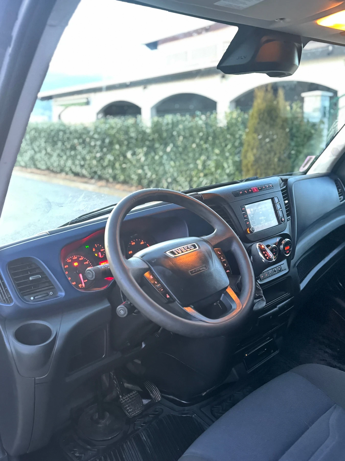 Iveco 35c18 3.0 210k.s 2019, снимка 11 - Бусове и автобуси - 53787006