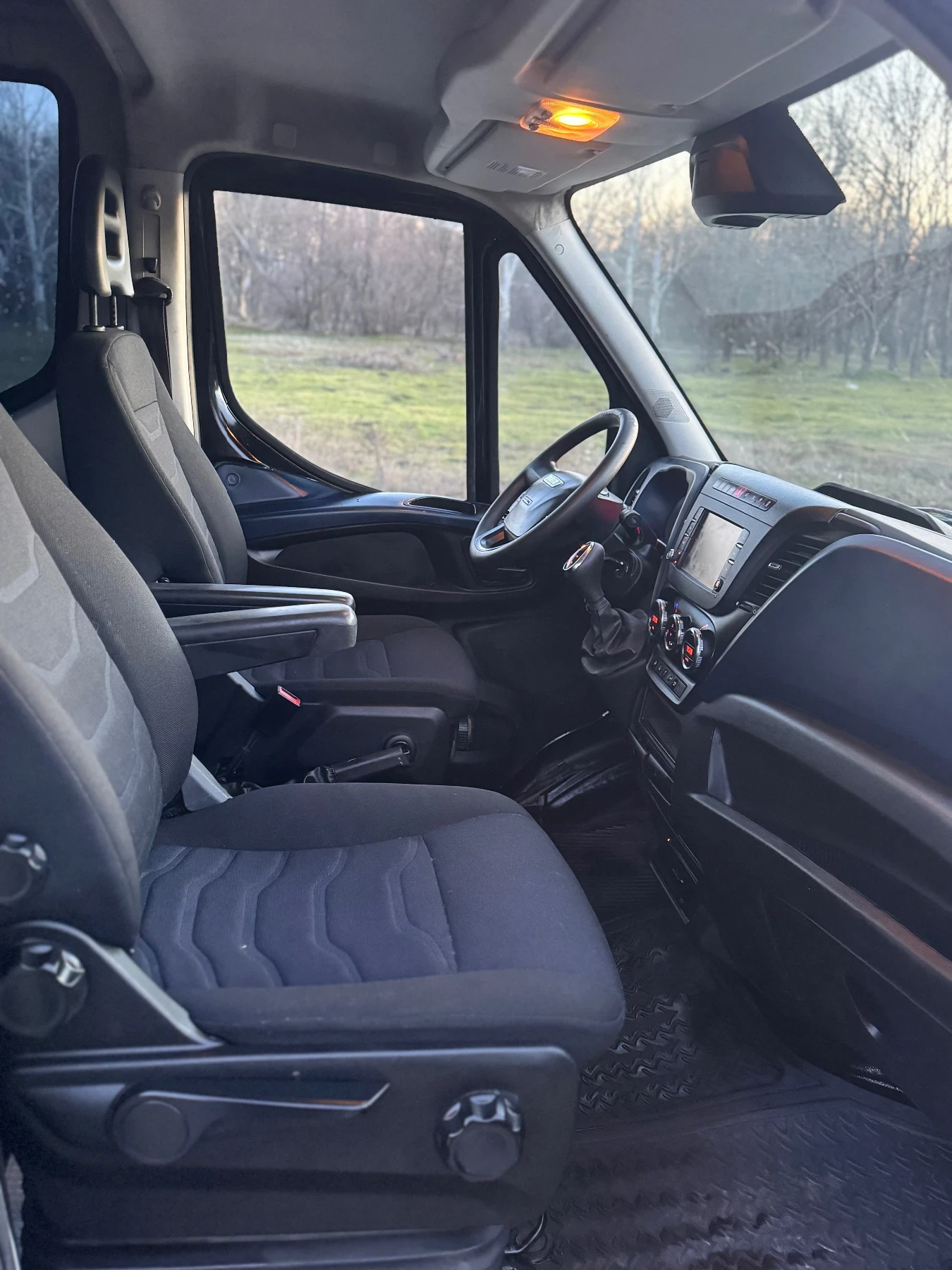 Iveco 35c18 3.0 210k.s 2019, снимка 13 - Бусове и автобуси - 53787006
