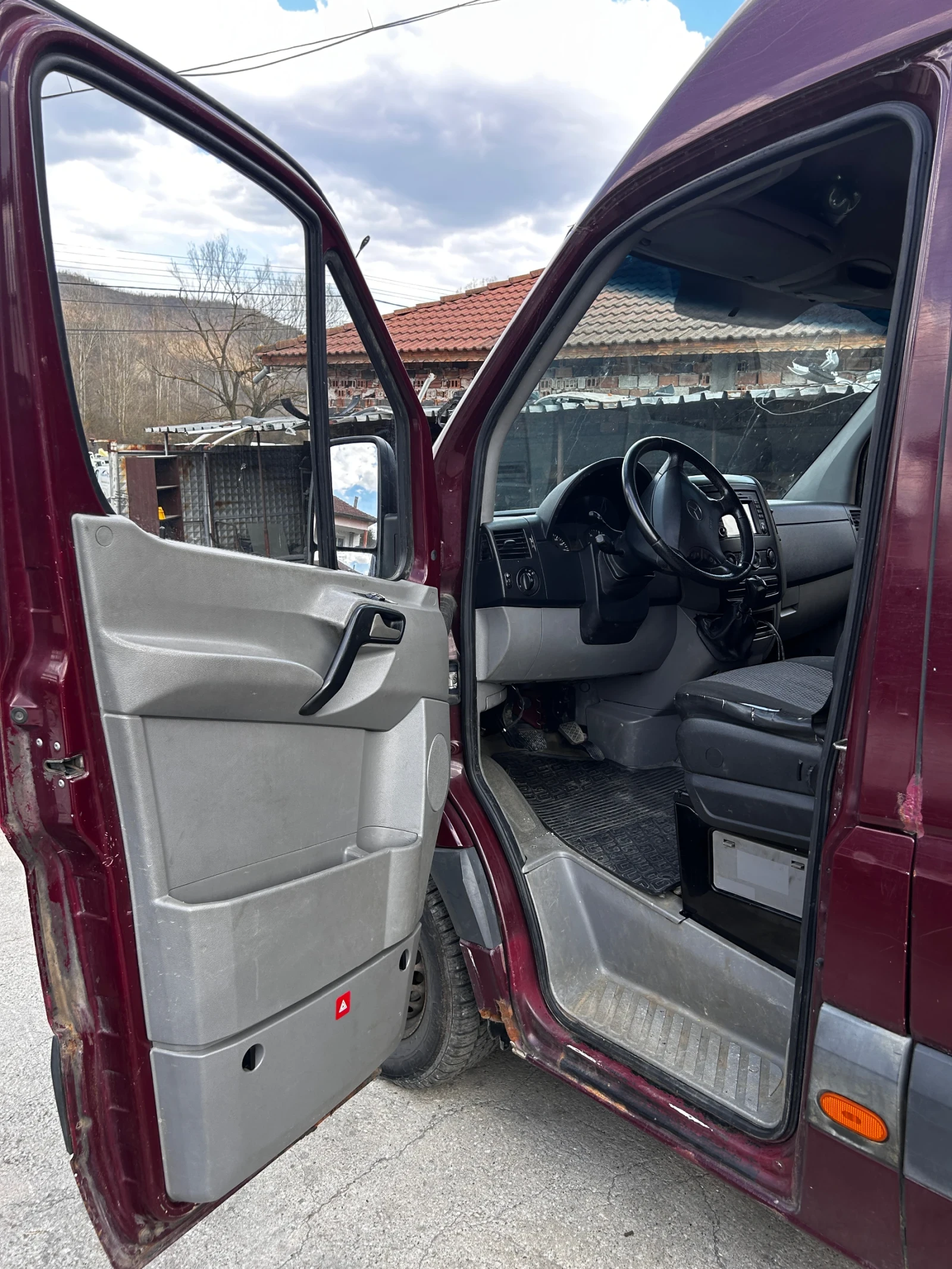 Mercedes-Benz Sprinter 313 Maxi база, снимка 7 - Бусове и автобуси - 54169107