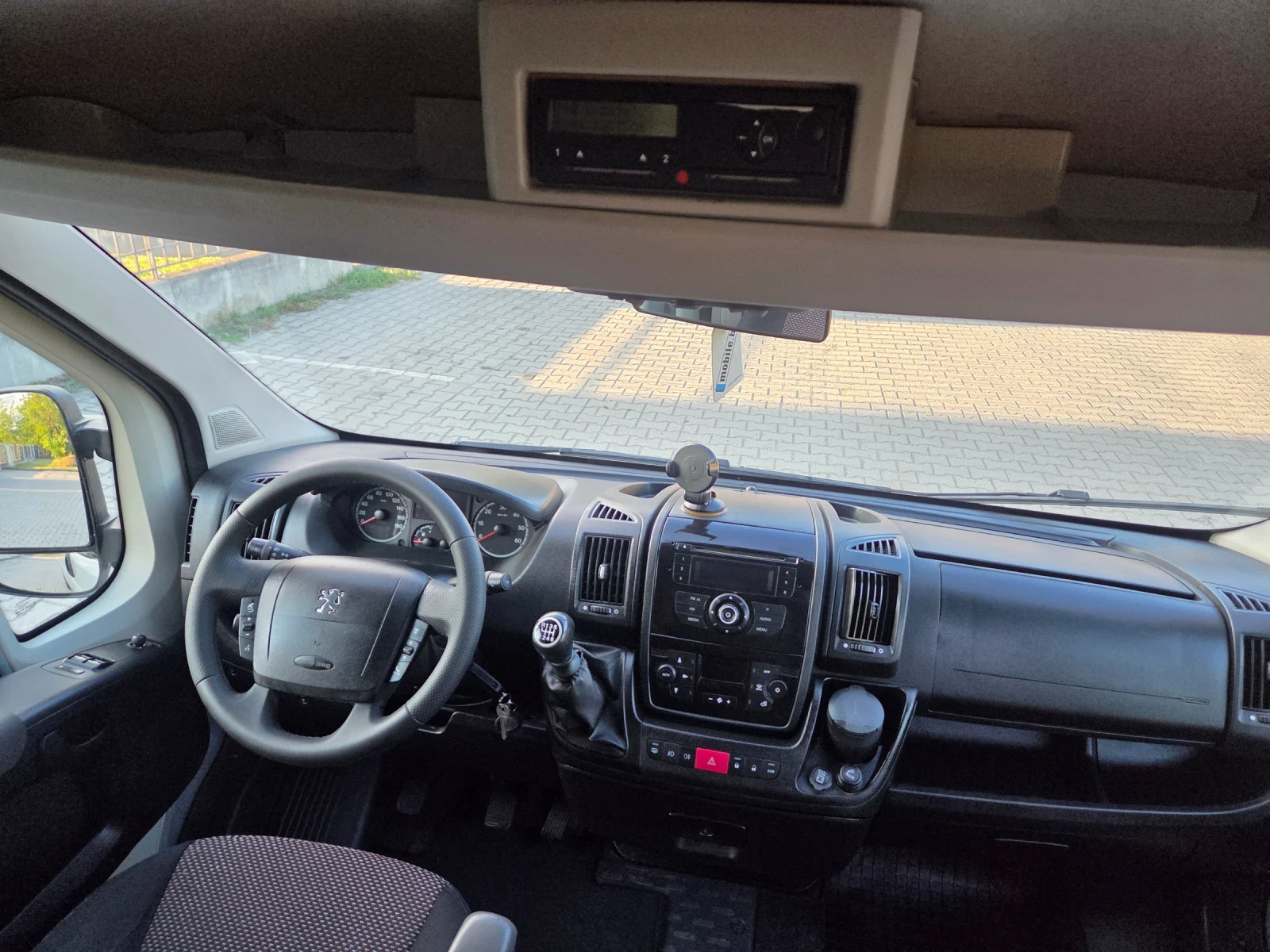 Peugeot Boxer нов внос 8+ 1 2.2-150к.с.евро5, снимка 12 - Бусове и автобуси - 55157370
