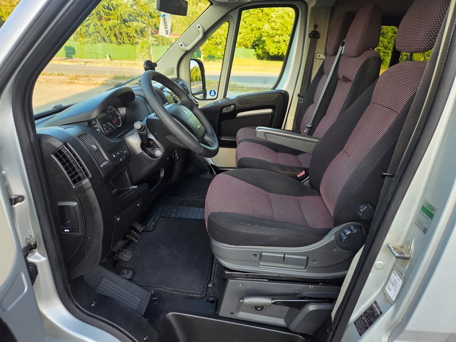 Peugeot Boxer нов внос 8+ 1 2.2-150к.с.евро5, снимка 9 - Бусове и автобуси - 55157370