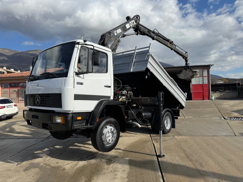 Mercedes-Benz 1114 HIAB 071 , тристранен самосвал