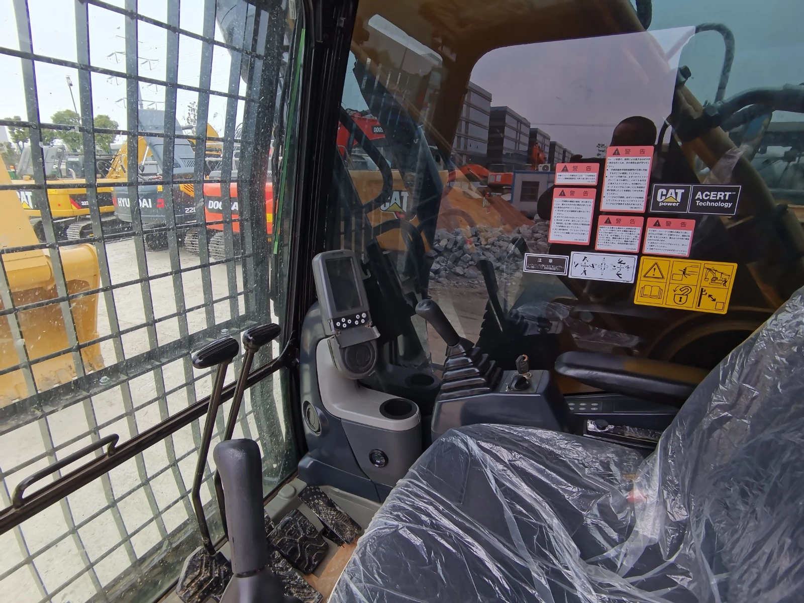 ����� Cat 330 | Mobile.bg � ����������� 17
