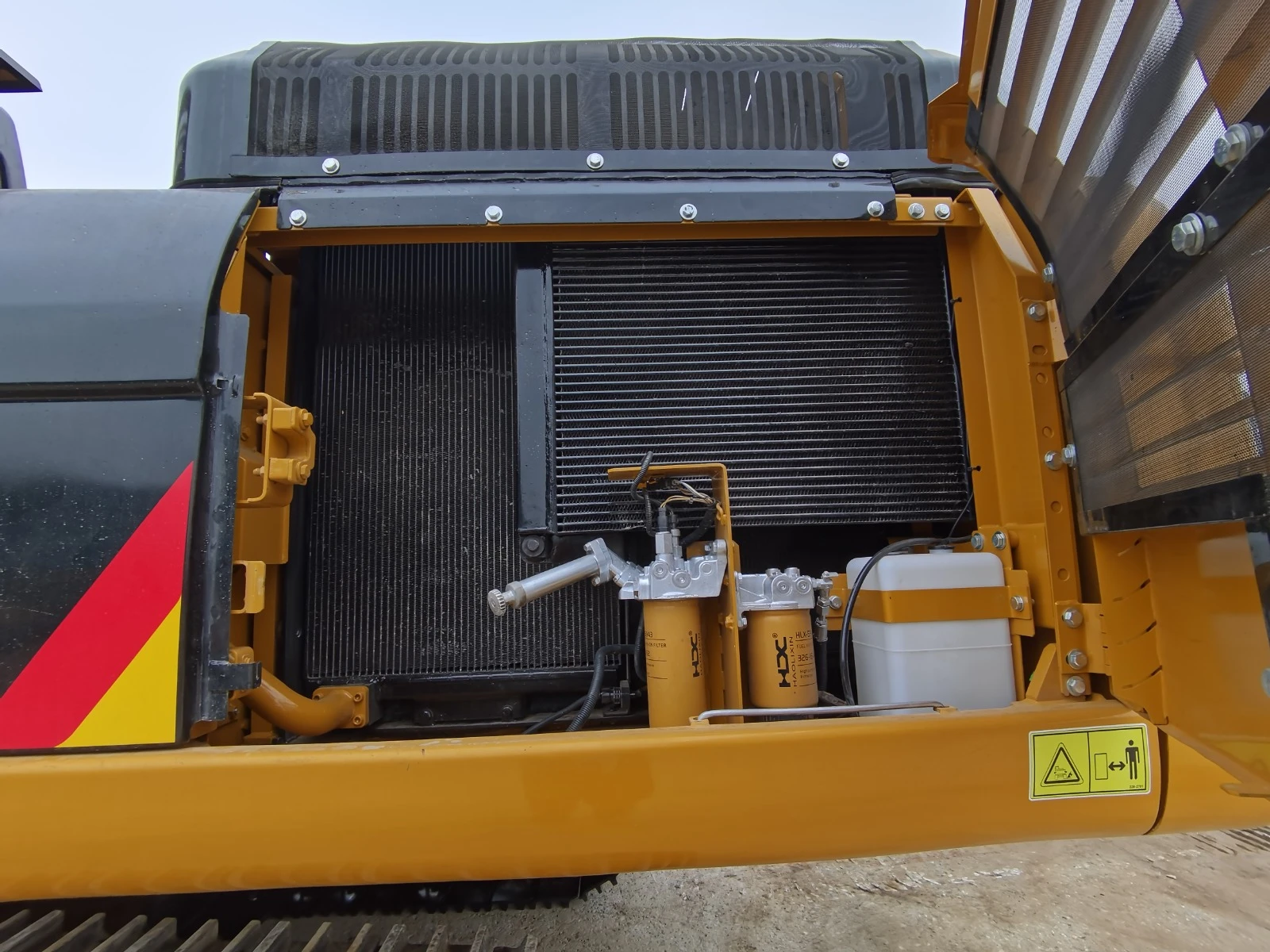 ����� Cat 330 | Mobile.bg � ����������� 5