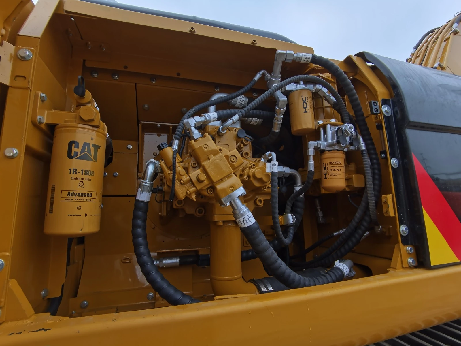 ����� Cat 330 | Mobile.bg � ����������� 8