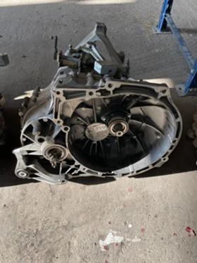 5 степенна ръчна скоростна кутия Mazda 3- 2004-10 -1.6 D , снимка 1