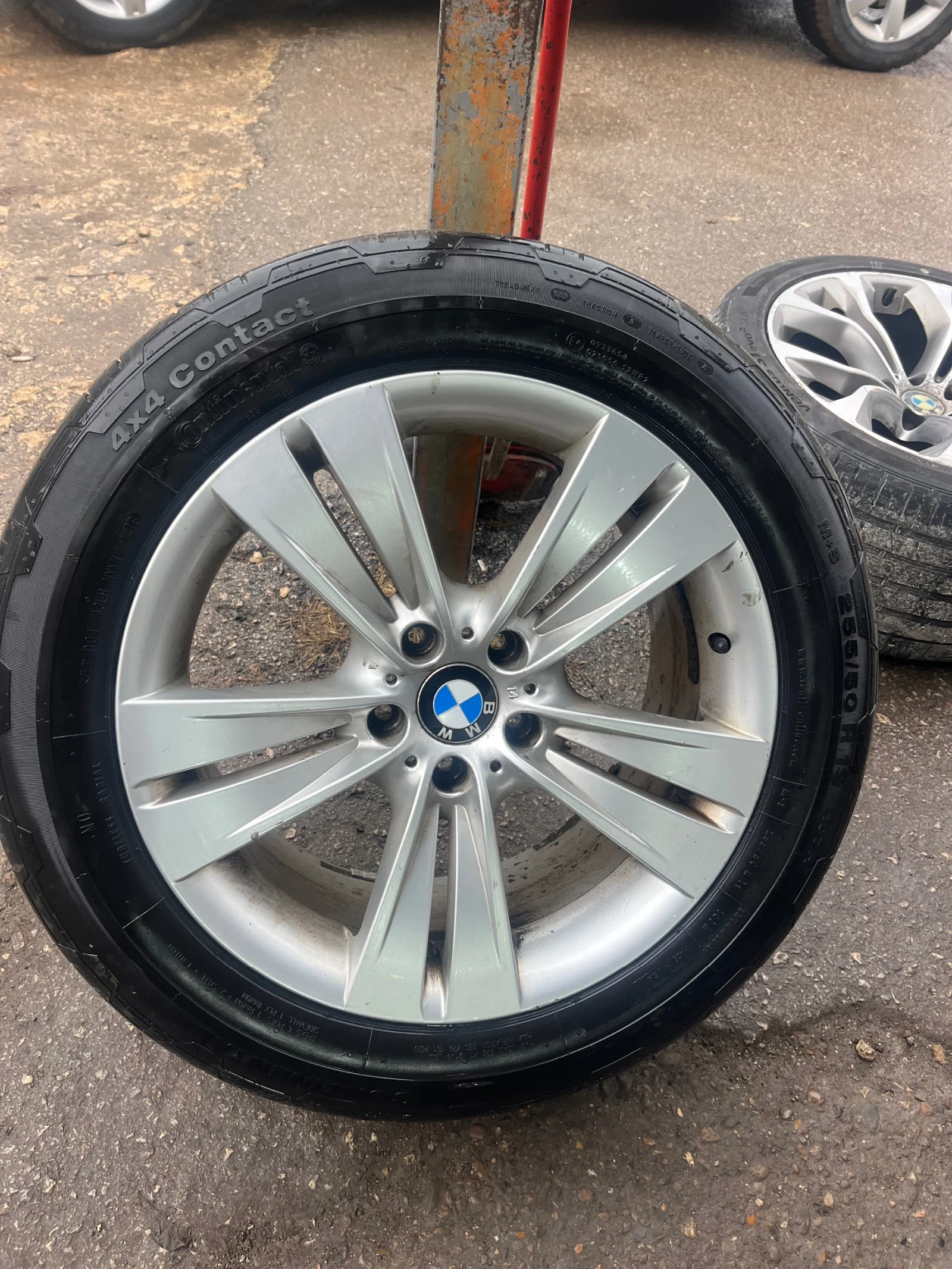Гуми с джанти Continental 255/55R19