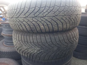 Гуми Зимни 225/60R18, снимка 1 - Гуми и джанти - 49587883